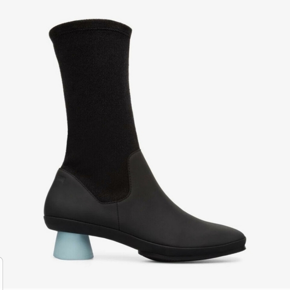Camper Shoes - Camper Alright Stretch Boots in Black size 38 or 8